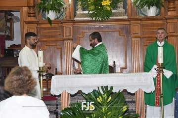 Lomo Magullo le da la bienvenida a su nuevo párroco/Francisco Javier Santana.